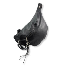 Carica l'immagine nel visualizzatore di Gallery, Rep-ko Borsa  in vitello nero Cow