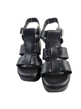 Load image into Gallery viewer, Rpk sandalo plato'  C 6508 in pelle nera con borchie