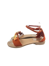 Load image into Gallery viewer, RUBIRU SANDALO  718 CAMOSCIO ARANCIO PLACCA STRASS