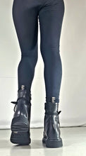 Load image into Gallery viewer, DM 100 VINTAGE BLACK COWHIDE BOOTS