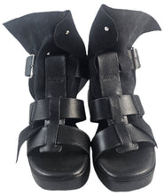 Load image into Gallery viewer, Rpk sandalo 6508 pelle nera costum
